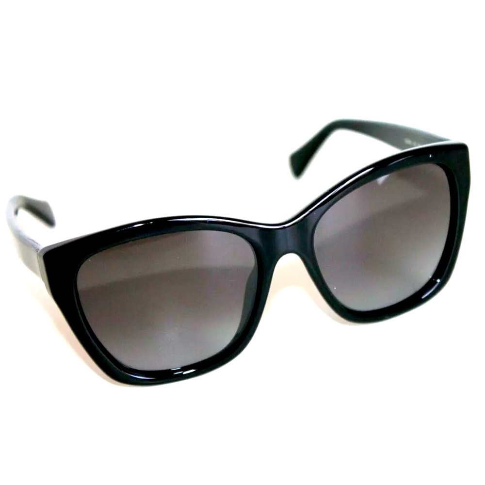 NWOT SALVATORE FERRAGMO WOMENS BLACK SUNGLASSES WITH GREY LENSES MADE IN ITALY - Picture 1 of 7